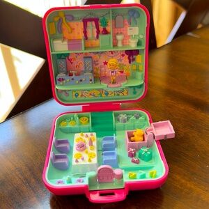 Polly Pocket Birthday Party Time Surprise Bluebird 1989